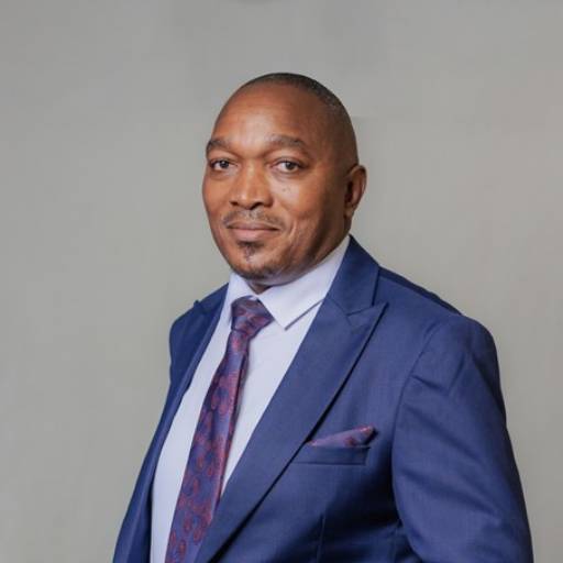 Francis Kasozi - leadership profile picture